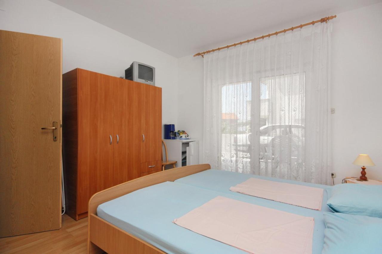 Apartments And Rooms With Parking Space Sveti Vid, Krk - 5323 Extérieur photo